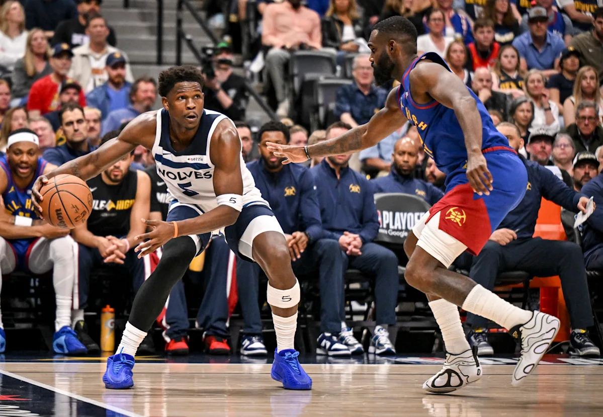 NBA Playoffs: los Timberwolves vienen de 19 puntos atrás para eliminar a los Nuggets, igualados en la serie