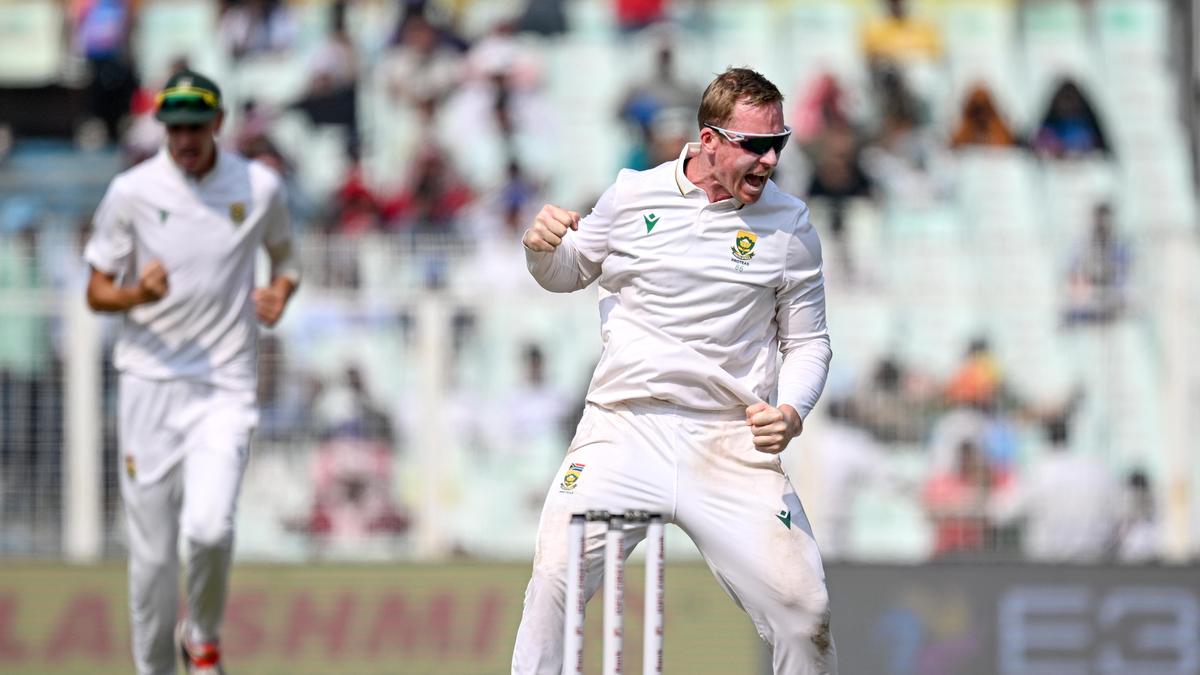 032_02.jpg