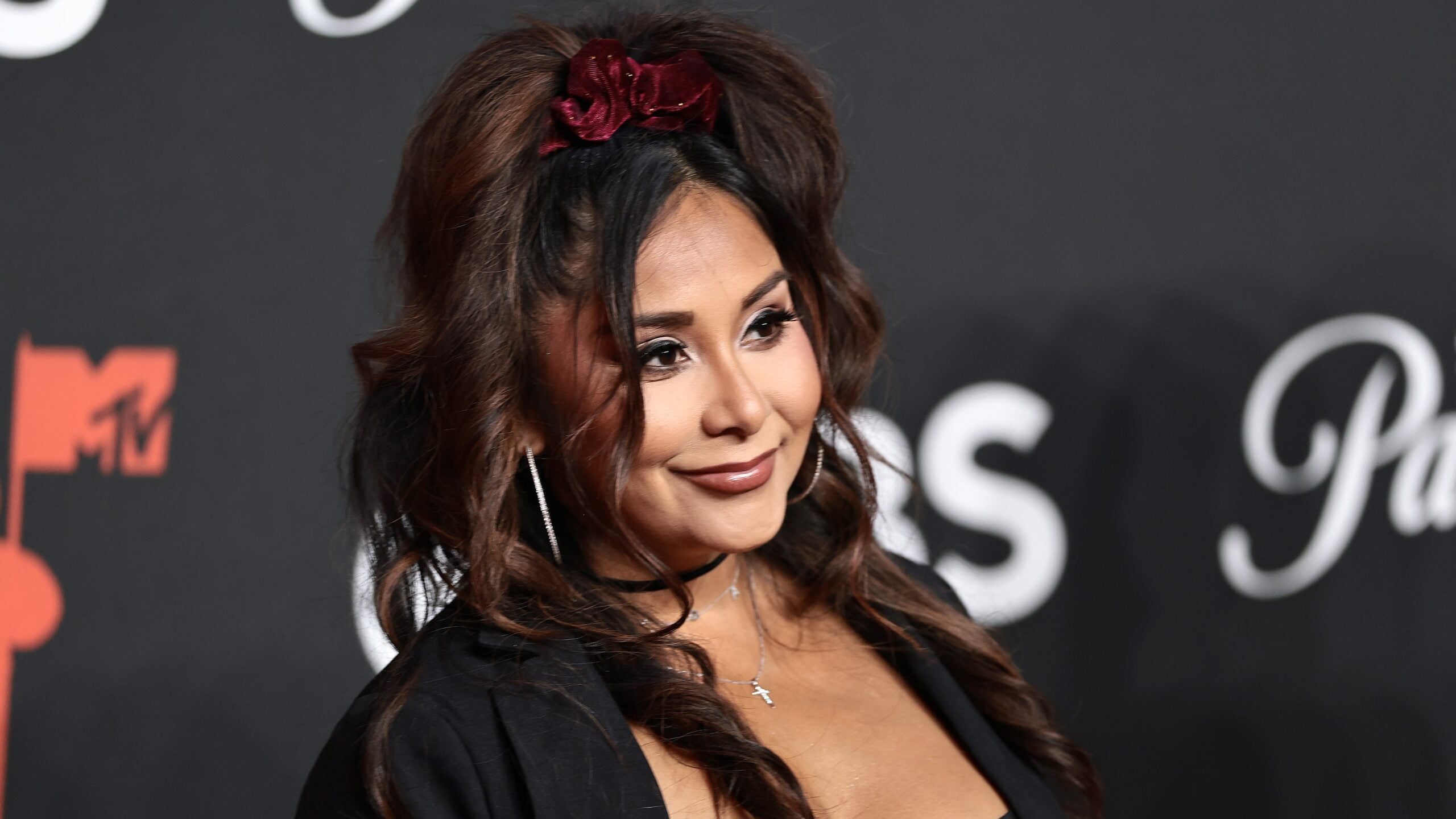 0423_snooki_header-scaled.jpg