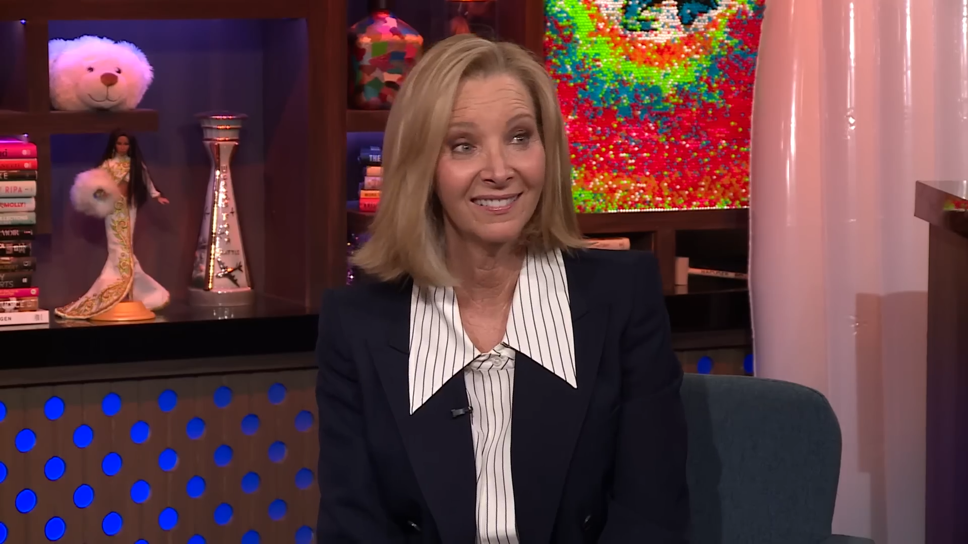 0512_use_lisakudrow_01.png