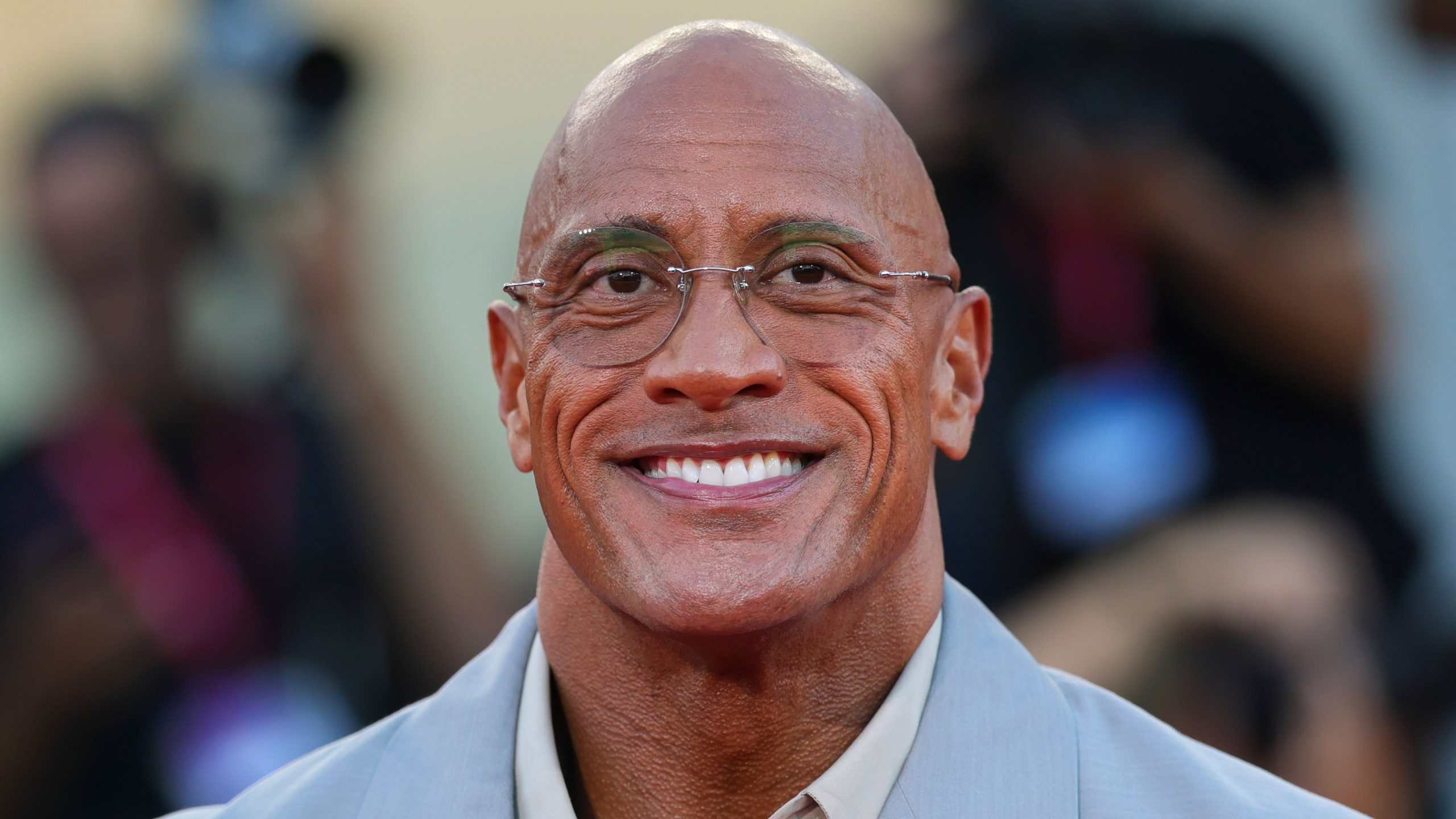 Dwayne ‘The Rock’ Johnson sorprende a los fanáticos con una nueva y esbelta apariencia