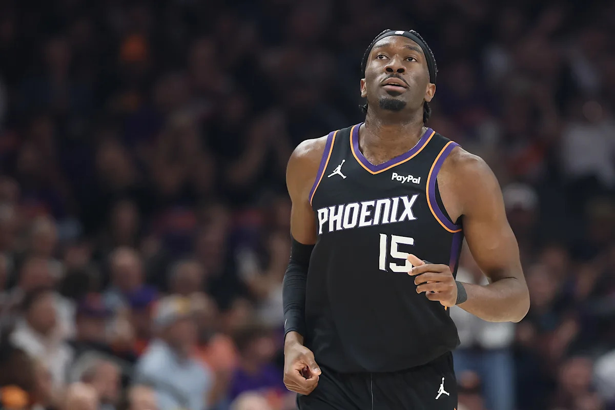 Agencia libre de la NBA: Suns C Mark Williams acuerda un contrato de 3 años y $ 38 millones para permanecer en Phoenix