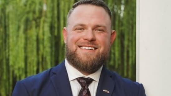 Taylor Rehmet gana escaño en el Senado de Texas y derrota al Partido Republicano en Fort Worth