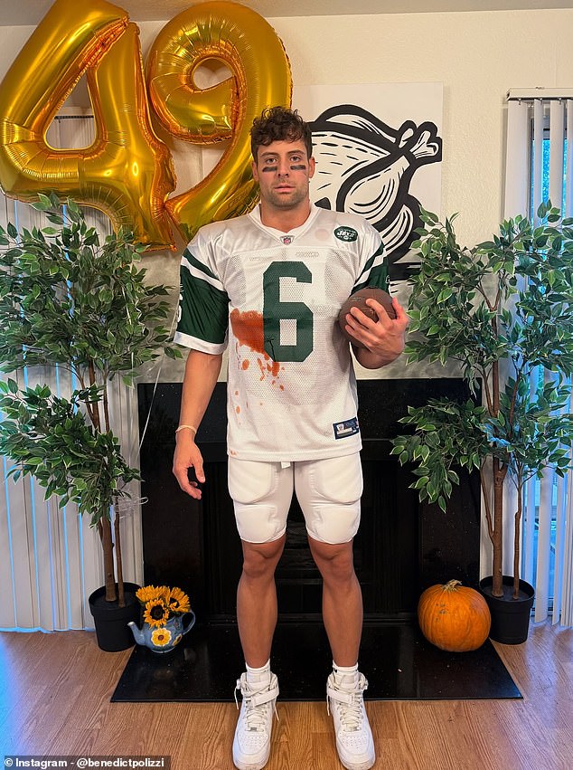 103422257-15239467-Social_media_star_Benedict_Polizzi_dressed_up_as_a_bloodied_Mark-a-30_1761770695691.jpg
