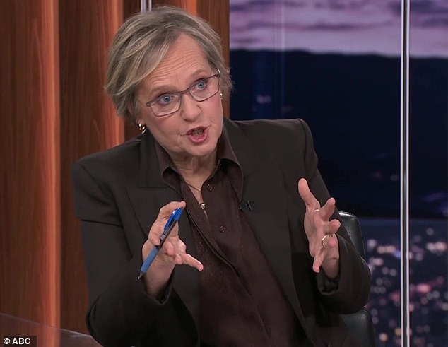 El momento de la entrevista es un desastre: el diputado del Partido Liberal no responde repetidamente a una pregunta simple sobre el cero neto