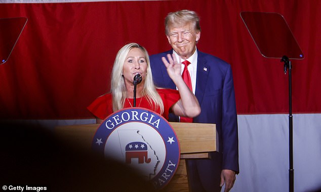 El lanzallamas político de DC simplemente se autoinmola. Pero, escribe Mark Halperin, Marjorie Taylor Green apenas está comenzando…