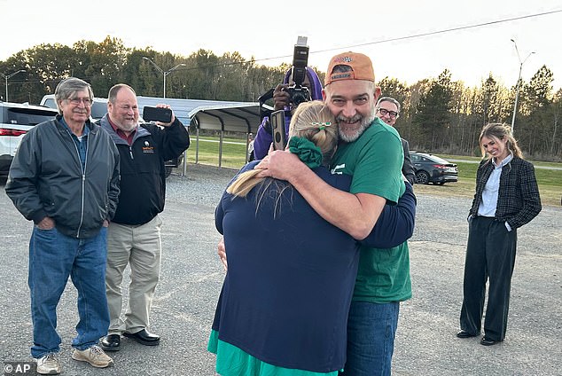 104245425-15332527-Jimmie_Duncan_seen_on_the_day_of_his_release_was_accused_of_murd-a-9_1764268744637.jpg