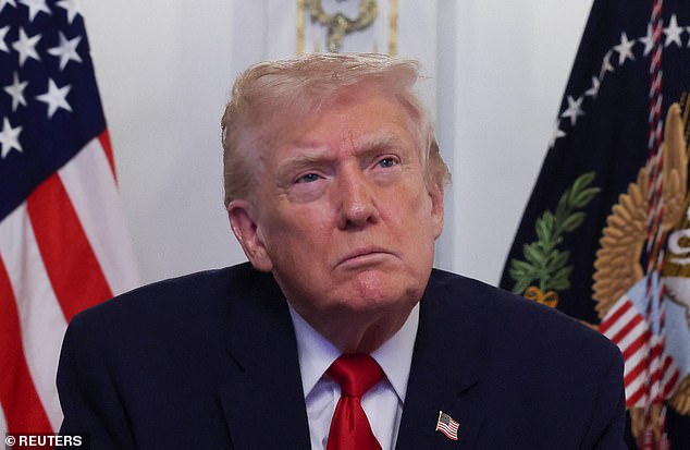 El plan “real” de Trump para poner fin a la guerra en Ucrania “revelado”: un impulso de 300.000 millones de dólares para Estados Unidos y misiones espaciales conjuntas con Rusia a Marte… pero es posible que Putin todavía tenga la última palabra