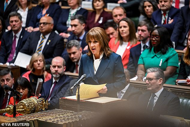 Reeves debe defender sus mentiras presupuestarias, dicen los votantes: la encuesta arroja un veredicto condenatorio sobre el canciller mientras el número 10 admite que incluso el primer ministro sabe que no existe un “agujero negro”