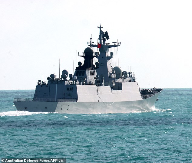 Las Fuerzas de Defensa rastrean una flotilla de barcos de la Armada china que se dirigen a Australia, como lo admite alarmantemente el primer ministro interino.