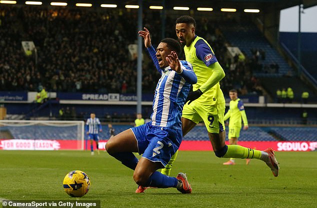 El club del campeonato descontó SEIS PUNTOS, dejándolos en MENOS DIEZ y aparentemente seguros del descenso.