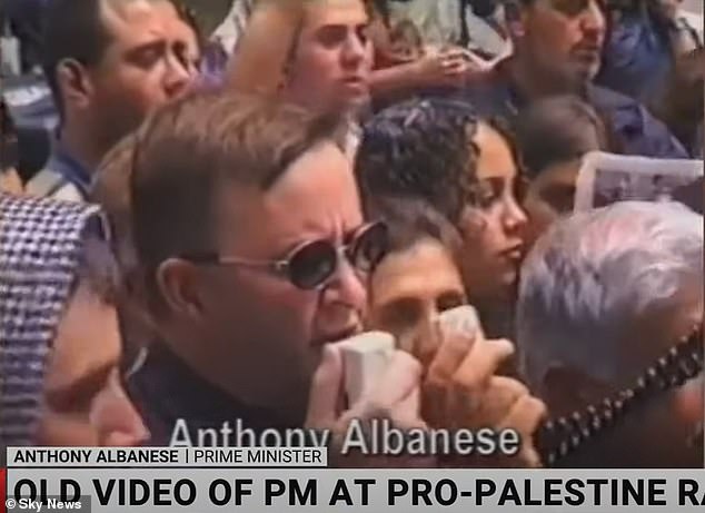 105024829-15413777-Albanese_pictured_faced_questions_over_footage_showing_him_at_a_-m-104_1766727960833.jpg