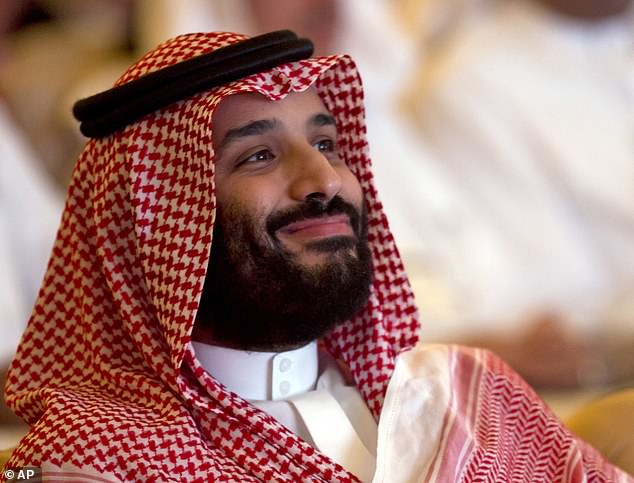 Ahora se cuelgan públicamente cafeterías y palmeras en la famosa ‘Plaza Chop Chop’. Pero detrás de los muros de la prisión, Arabia Saudita está matando a más personas que nunca.