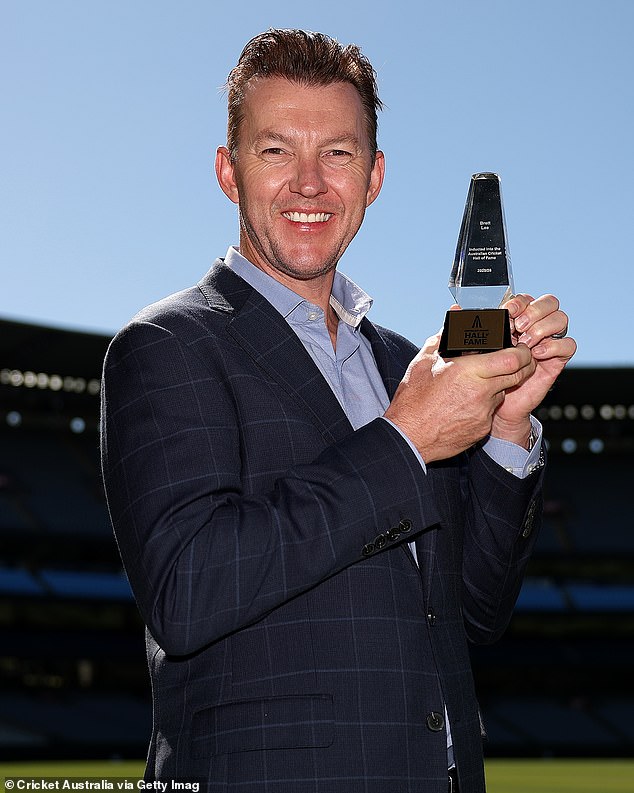 La leyenda del cricket Brett Lee revela el momento que cambió su vida cuando recibió uno de los más altos honores del juego.