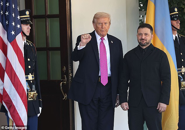 Mientras Rusia lanza miles de ataques contra Ucrania, Trump y Zelensky discutirán tres temas clave.