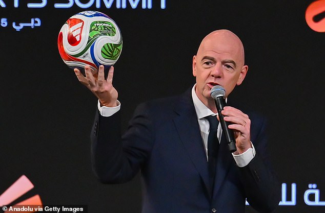 El presidente de la FIFA, Gianni Infantino, defiende el costo exorbitante de las entradas para la Copa Mundial de la FIFA 2026, diciendo que reflejan una demanda pública “absolutamente loca”