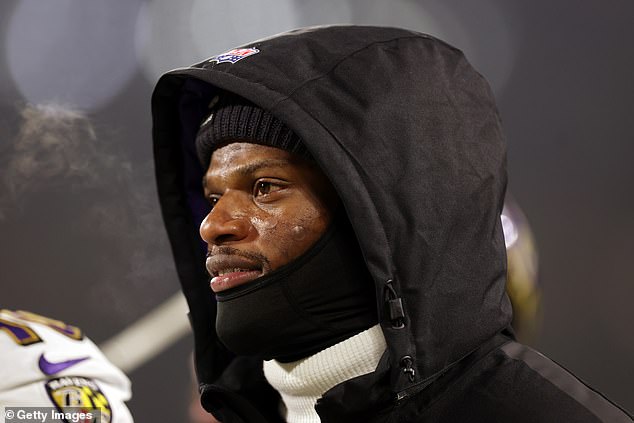 El futuro de Lamar Jackson estaba en duda cuando un experto de la NFL se burló de un intercambio “loco” fuera de temporada para la superestrella QB.