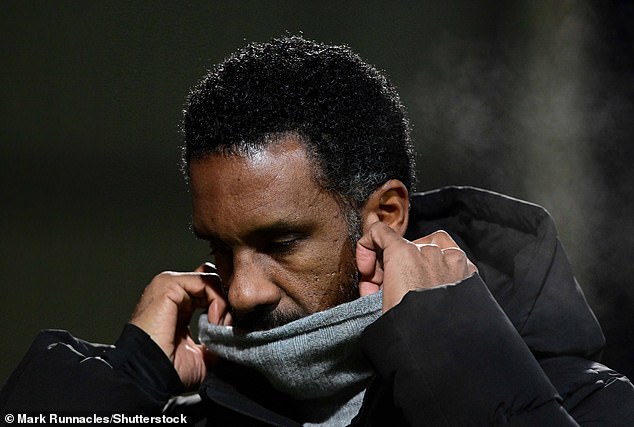 El Celtic de Wilfried Nancy es derrotado por Motherwell, pero el francés niega que su futuro como entrenador se decida en el choque contra Old Firm del sábado.