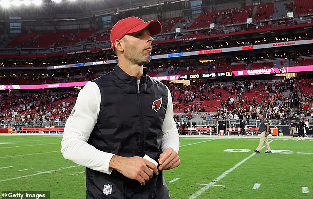 Revelado: Cuatro entrenadores de la NFL que podrían ser despedidos durante el ‘lunes negro’ del fútbol… y tres que podrían sobrevivir