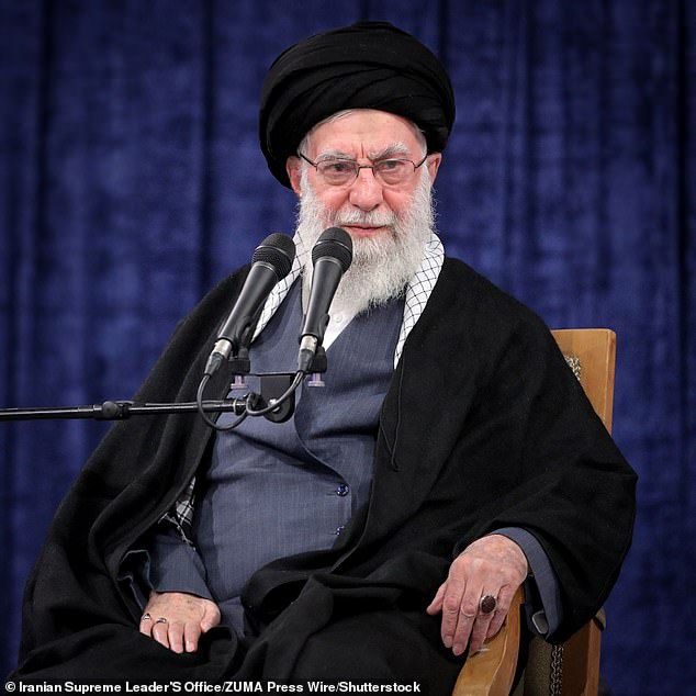 Teherán pone fin a un apagón de cuatro días tras una brutal represión que “mató a miles de personas en las protestas”