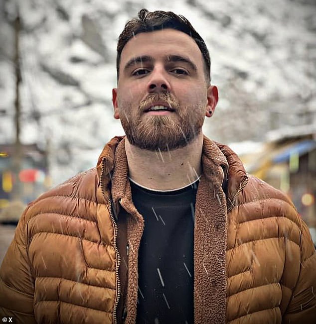 El héroe iraní, el ayatolá, quiere ser ahorcado: el dueño de una tienda de ropa, de 26 años, “será la primera persona ejecutada por el régimen después de pasar los últimos diez minutos con su familia”