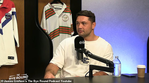 La problemática estrella del fútbol americano Brandon Smith habla sobre ir a rehabilitación por primera vez mientras su carrera está en juego en medio de un escándalo de cocaína y apuestas.