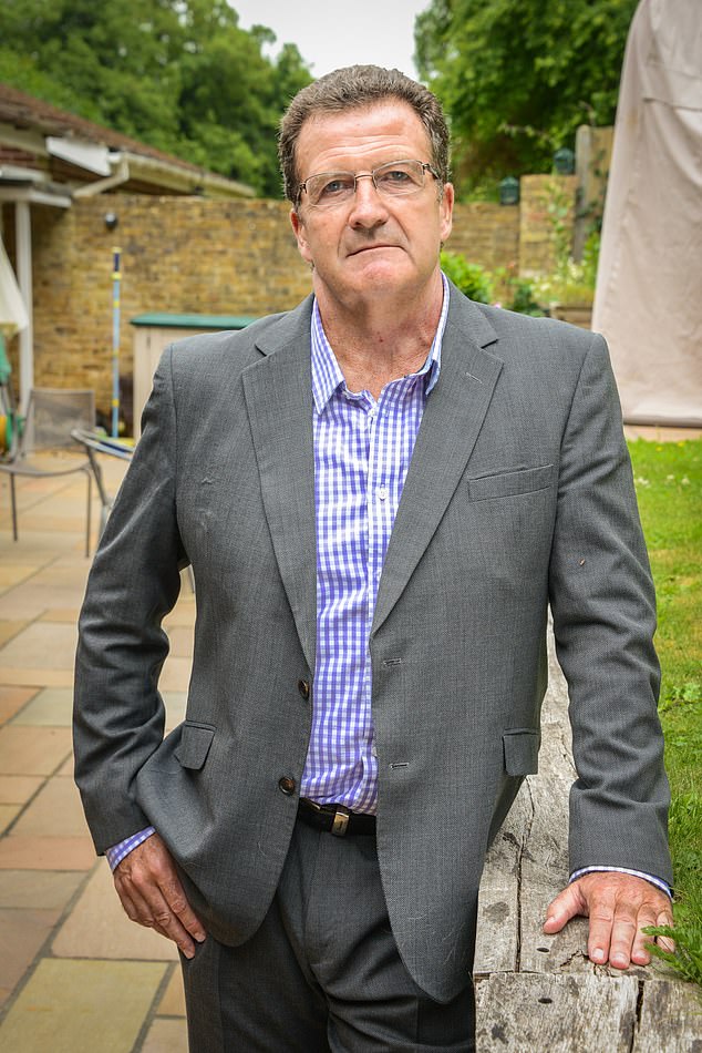 Héroe de la Guerra del Golfo critica la afirmación “ridícula” de Donald Trump de que las tropas británicas están en el frente en Afganistán