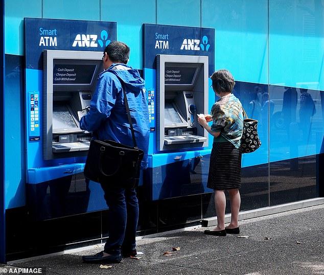 La ira como si el sistema de pago ANZ colapsara e innumerables australianos se quedaran sin pagar salarios y facturas.