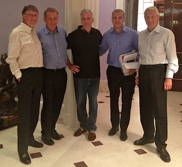 105971517-15514221-A_new_photo_showing_Bill_Gates_and_Jeffrey_Epstein_with_friends_-a-17_1769803802883.jpg