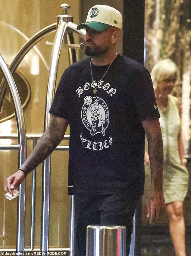 ¡Afuera otra vez! Nick Kyrgios continúa su fiesta maratoniana en Melbourne