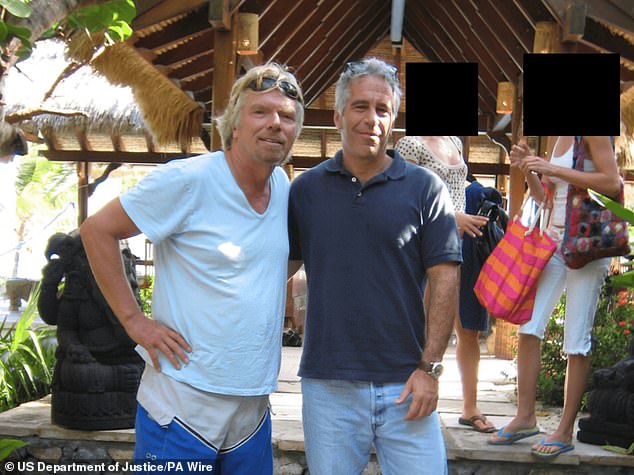 Richard Branson le dice a Jeffrey Epstein que ‘traiga su harén’ la próxima vez que se reúnan: el pedófilo PR aconseja después de que fue declarado culpable de procurar a un menor para la prostitución