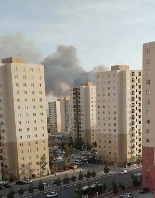 Explosiones en Irán matan al menos a cuatro mientras Donald Trump amenaza con atacar al régimen por la muerte de manifestantes