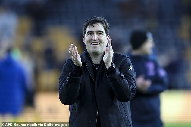 Wolves 0-2 Bournemouth: Andoni Iraola encuentra el sustituto de Semenyo mientras los Wolves sufren en Molineux