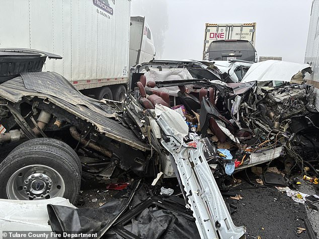 Una explosión catastrófica que involucra a 150 vehículos cierra una popular carretera de California