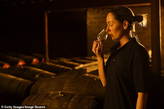 Cómo los amantes del whisky promocionan a los productores de jerez españoles