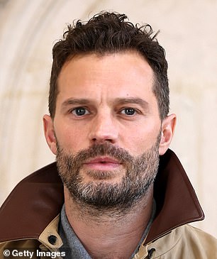 REVELADO: Las voces más sexys y menos sexys del Reino Unido, según los solteros, y son malas noticias para los Brummies