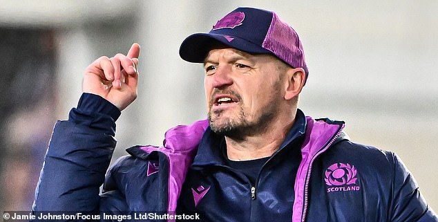 “¿Ha planteado la cuestión de Red Bull a sus jugadores?”, le preguntaron al entrenador escocés, Gregor Townsend. “No”, respondió con cara seria, luego le lanzó una mirada asesina. Fin de la conversación.
