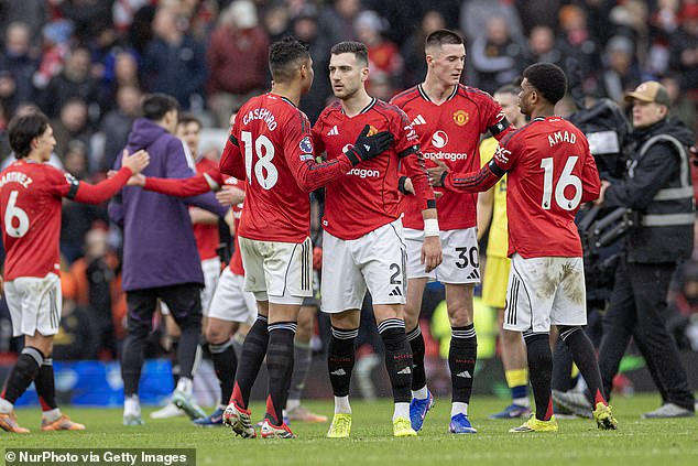 La postura de las estrellas del Manchester United sobre los comentarios de Sir Jim Ratcliffe sobre “colonizados por inmigrantes” se revela tras la fuerte reacción del copropietario del club