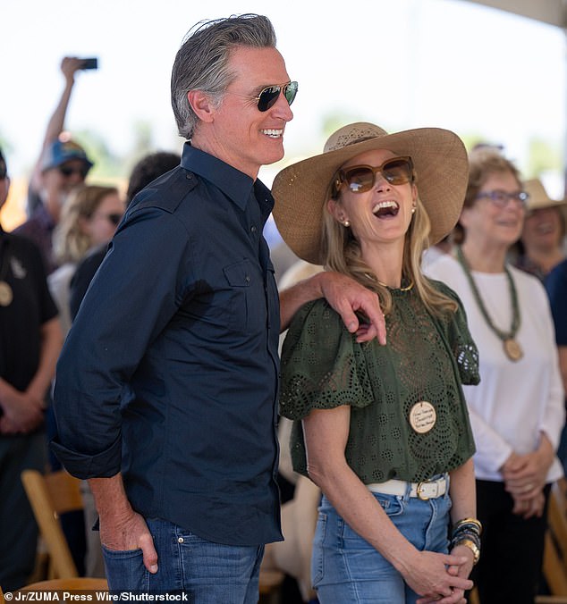 106396923-15986281-California_s_First_Partner_Jennifer_Siebel_Newsom_attempted_to_d-m-15_1784341385025.jpg