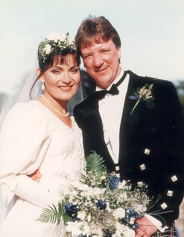 Lorraine Kelly: me abalancé sobre mi prometido como un ninja