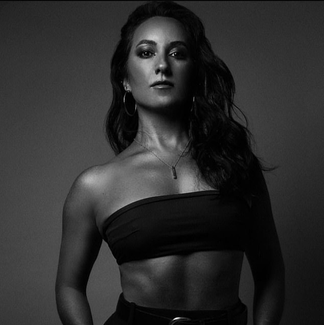 La bailarina de Britain’s Got Talent, de 38 años, fue acusada de “sexo infantil” pocos días antes de quitarse la vida, según una investigación.