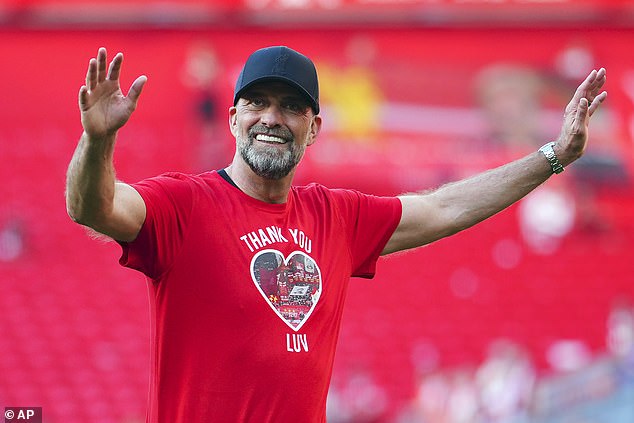 El agente de Jurgen Klopp afirma que Manchester United y Chelsea se acercaron al ex técnico del Liverpool para convertirse en su nuevo entrenador DESPUÉS de que dejó Liverpool, mientras que el alemán “podría haber aceptado el trabajo en Inglaterra”.