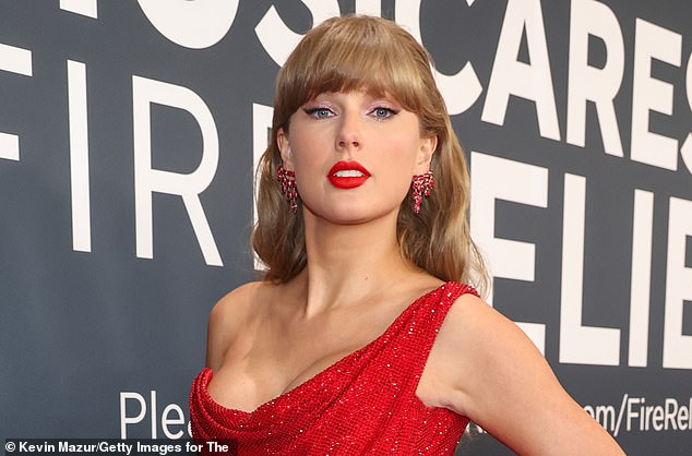 Taylor Swift aparece para el equipo de Estados Unidos en los Juegos Olímpicos de Invierno