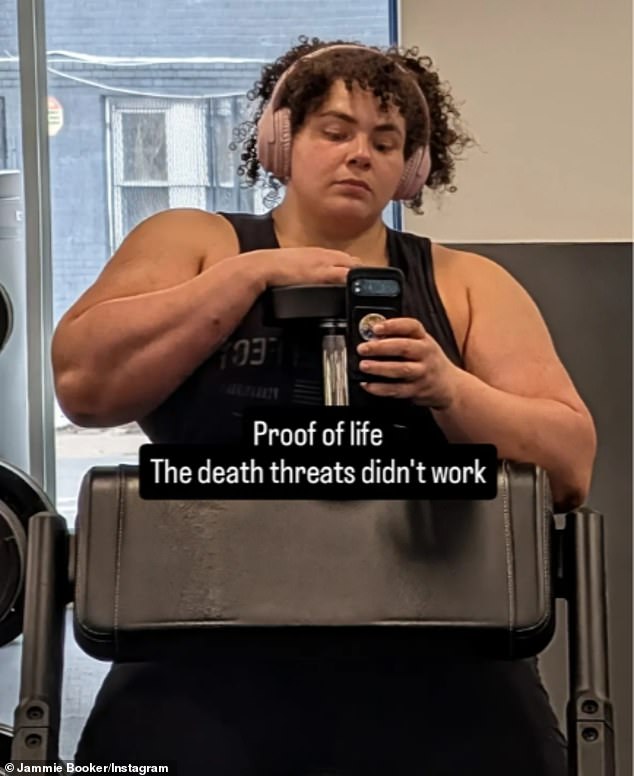 ‘Hombre biológico’ despojado del título de Mujer más fuerte del mundo Jammie Booker regresa con amenazas de muerte