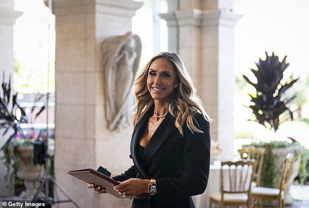 Trump está considerando una prohibición total de las redes sociales para los niños estadounidenses