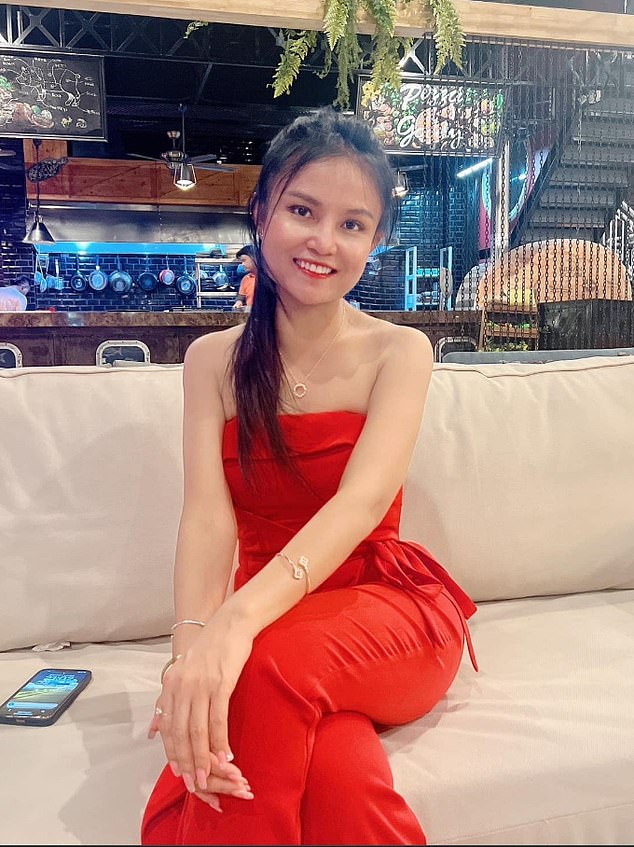 La ex esposa del fundador británico de ASOS dice que “yo no lo asesiné” después de caer del balcón de un lujoso apartamento en Tailandia