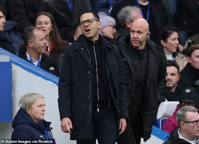 Liam Rosenior revela que la estrella del Chelsea falló en la ‘tarea’ que llevó al Burnley a igualar el empate en Stamford Bridge