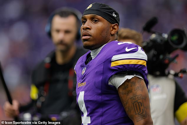 La estrella de la NFL Rondale Moore muere a los 25 años: los tributos llegan mientras la pérdida del receptor de los Vikings envía ondas de choque a través del fútbol