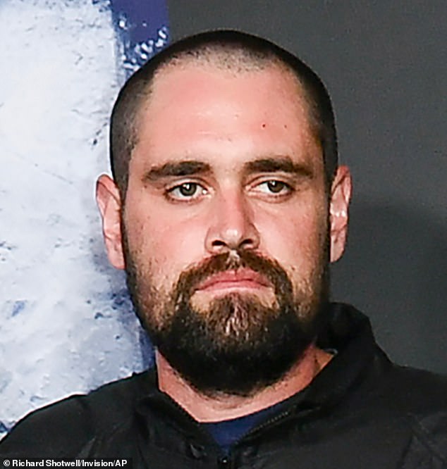 Nick, el hijo de Rob Reiner, podría comparecer hoy ante el tribunal acusado de los brutales asesinatos de sus padres