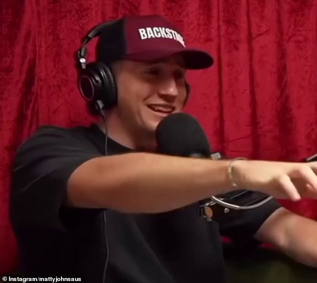 Cooper Johns, futbolista convertido en estrella de los medios, está siendo elegido para un nuevo trabajo destacado en la televisión estadounidense después de dejar Kyle & Jackie O.